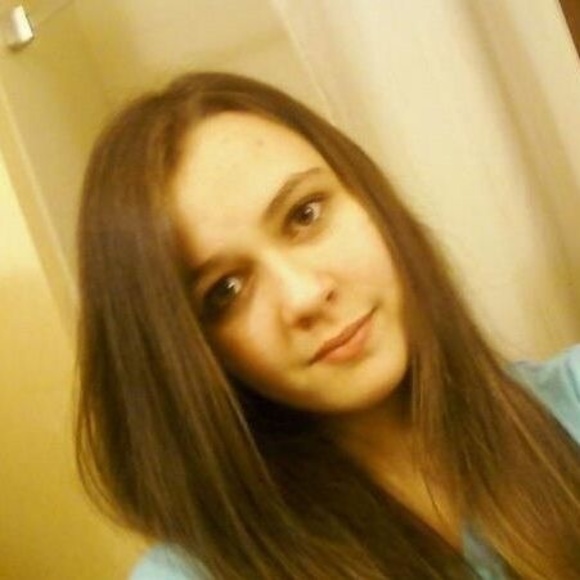 Meet your Posher, Feather - Picture 1 of 1